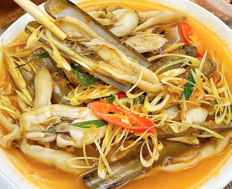 Ốc móng tay hấp xả và hấp thái chua cay