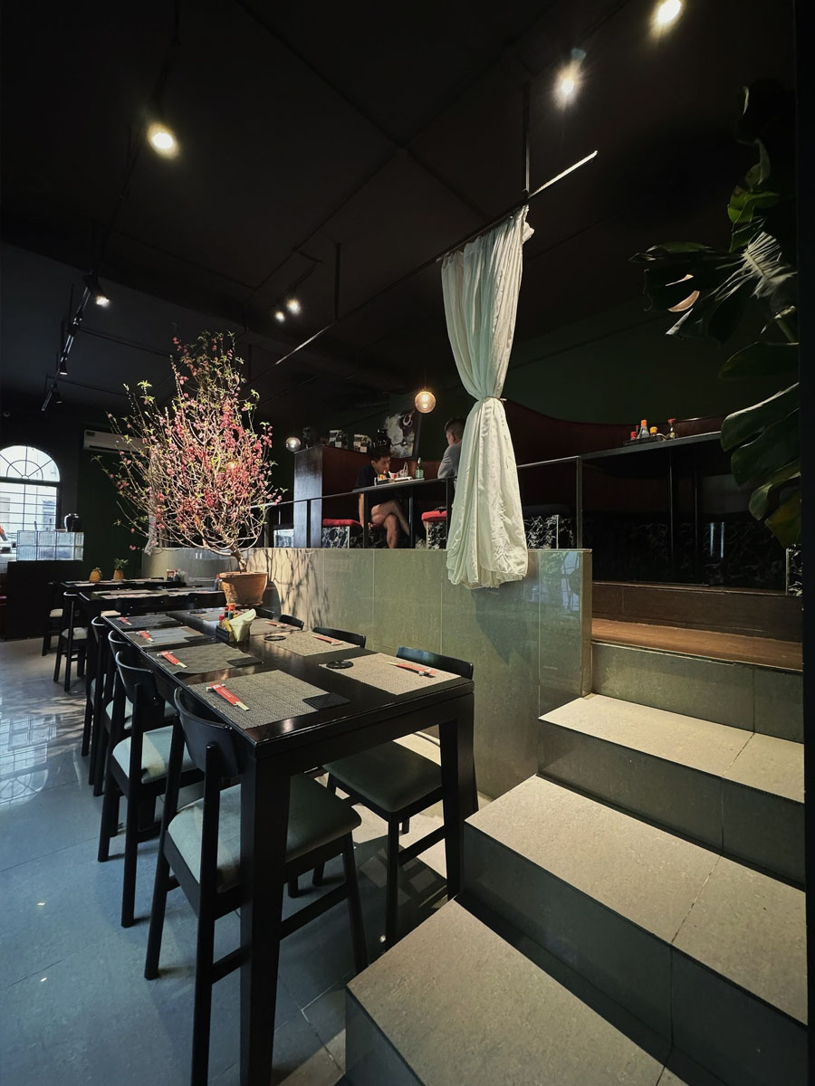 Japanese Dining Bar IROHA