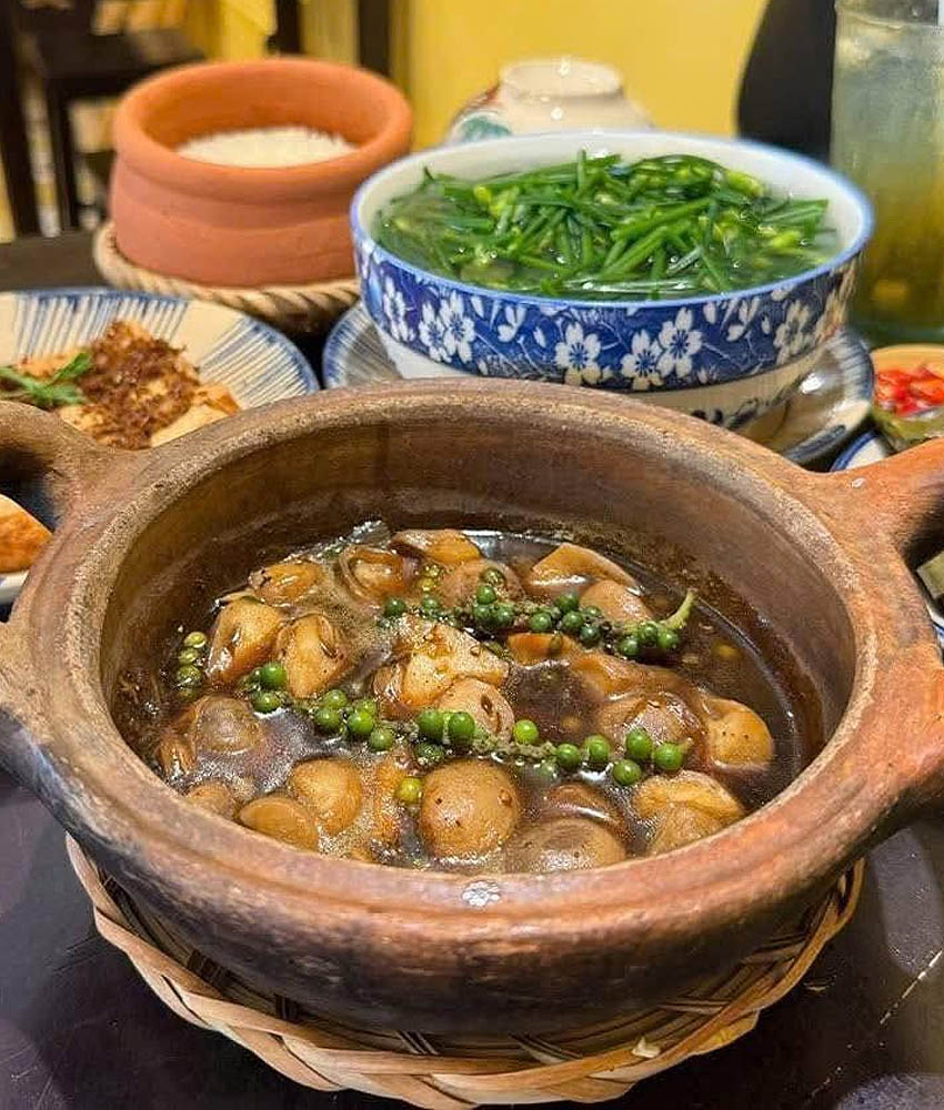 NẤM RƠM KHO TIÊU