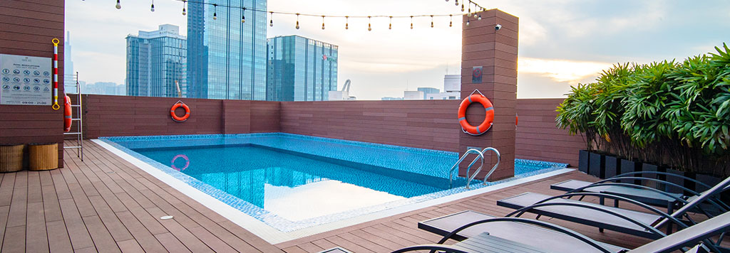 Nhật Hạ Lopera Hotel